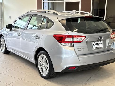 Used 2018 Subaru Impreza 2.0i Premium w/ Eyesight & BSD & Rcta AWD/4WD image 6