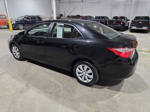 Used 2016 Toyota Corolla LE FWD image 7