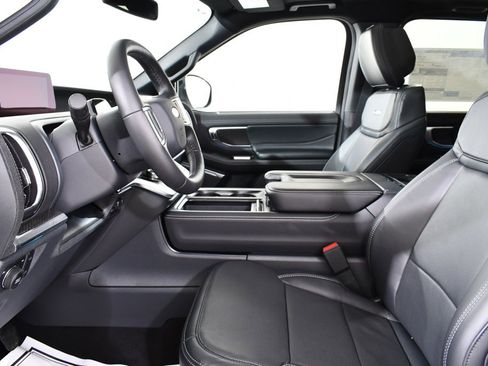 New 2026 Ford Expedition Max Platinum w/ Stealth Appearance Package image 6