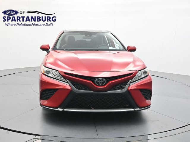 Used 2019 Toyota Camry XSE FWD image 2