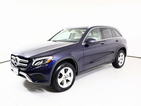 Used 2017 Mercedes-Benz GLC 300 4MATIC image 11