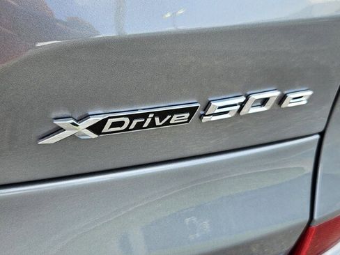 New 2026 BMW X5 xDrive50e w/ Executive Package image 34