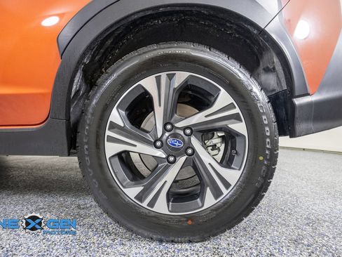 Used 2024 Subaru Crosstrek 2.0i Premium AWD/4WD image 41