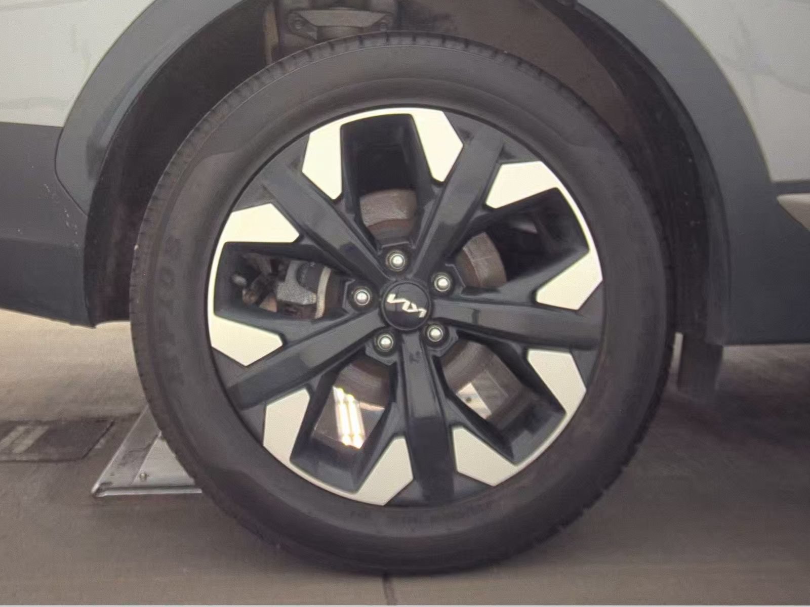 Used 2023 Kia Sportage X-Line w/ X-Line Premium Package AWD/4WD image 21