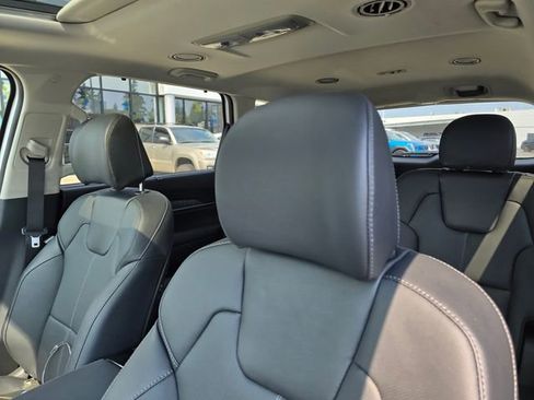 New 2025 Kia Telluride EX w/ EX Captain's Chair Package image 9