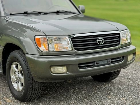 Used 2000 Toyota Land Cruiser AWD/4WD image 22