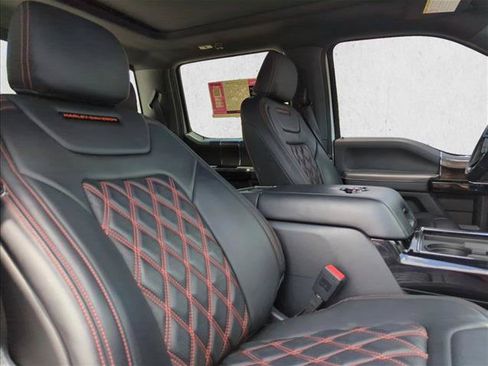 Used 2022 Ford F250 Lariat w/ Lariat Ultimate Package AWD/4WD image 26