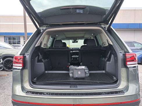 New 2026 Volkswagen Atlas SE image 26