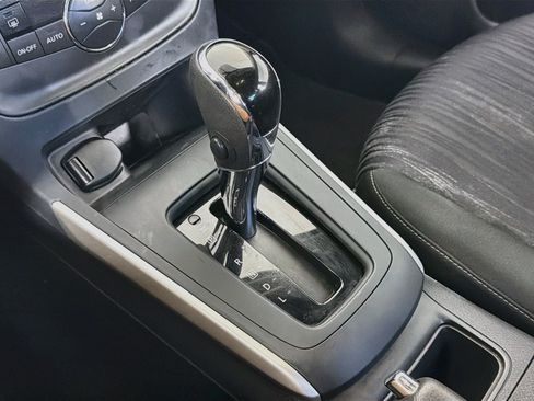 Used 2019 Nissan Sentra SV FWD image 23