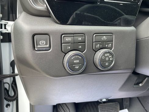 New 2026 Chevrolet Silverado 1500 LT Trail Boss AWD/4WD image 21