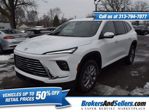 Used 2025 Buick Enclave Preferred image 1