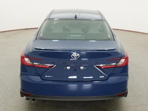 New 2026 Toyota Camry SE image 7