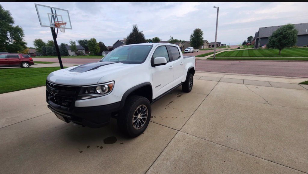 Used 2020 Chevrolet Colorado ZR2 AWD/4WD image 4