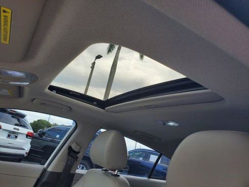 Used 2019 Hyundai Ioniq Limited w/ Ultimate Package 02 image 11