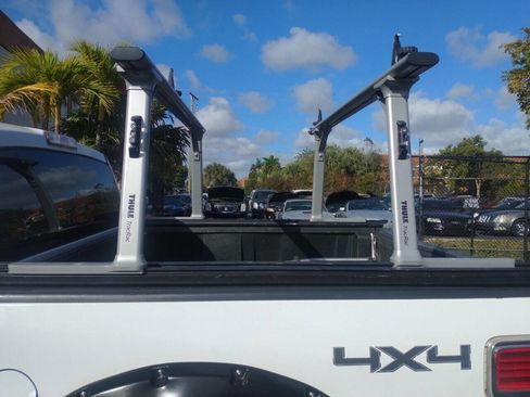 Used 2011 Ford F150 XLT w/ XLT Convenience Pkg image 4