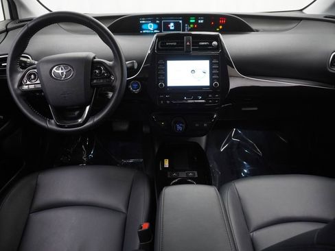 Used 2022 Toyota Prius FWD image 24