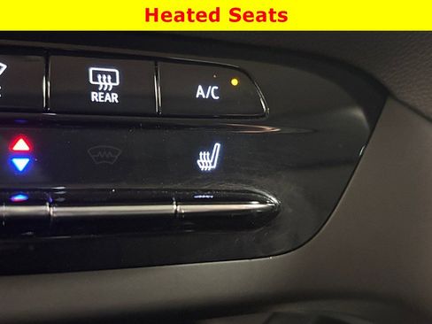 Used 2023 Buick Envision Preferred AWD/4WD image 25