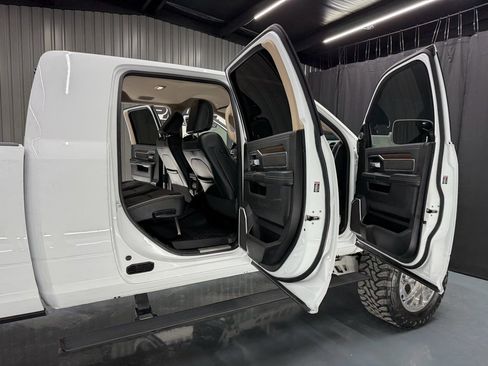 Used 2022 RAM 3500 Laramie image 26