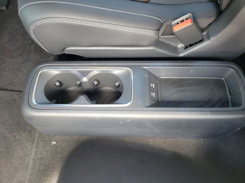 New 2025 Nissan Armada SL w/ Captain's Chari Seat Package image 34