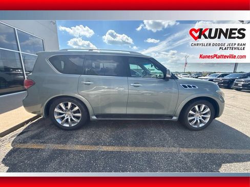 Used 2012 INFINITI QX56 4WD w/ Deluxe Touring Pkg image 11