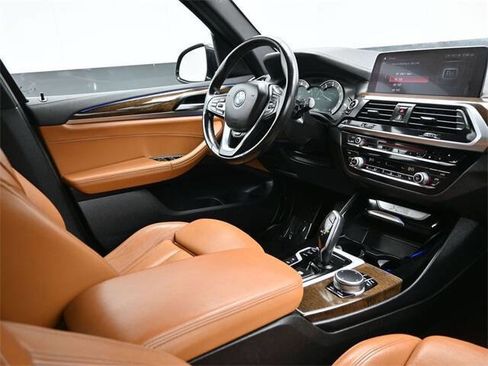 Used 2019 BMW X3 xDrive30i w/ Premium Package image 21
