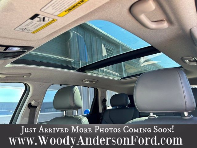 Used 2021 Hyundai Santa Fe Limited FWD image 17