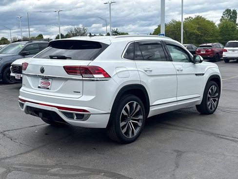 Used 2023 Volkswagen Atlas Cross Sport SEL Premium R-Line AWD/4WD image 11