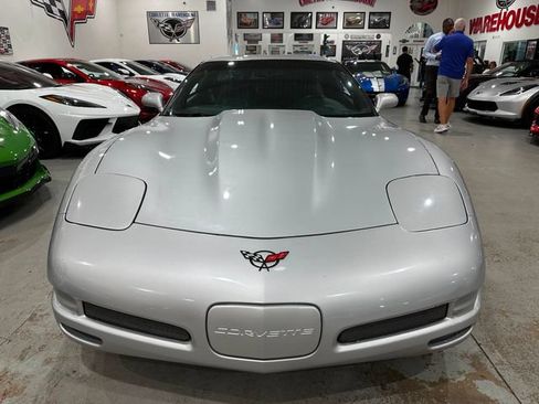 Used 2002 Chevrolet Corvette Z06 w/ Memory Pkg RWD image 7