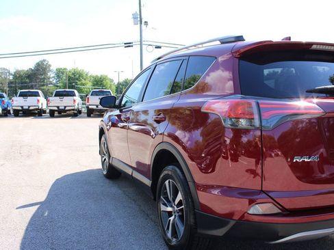 Used 2018 Toyota RAV4 XLE FWD image 26