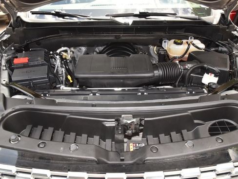 Used 2023 GMC Yukon Denali w/ LPO, Floor Liner Package AWD/4WD image 43