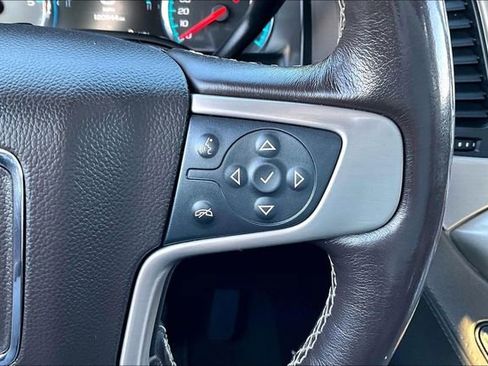 Used 2018 GMC Yukon Denali image 19