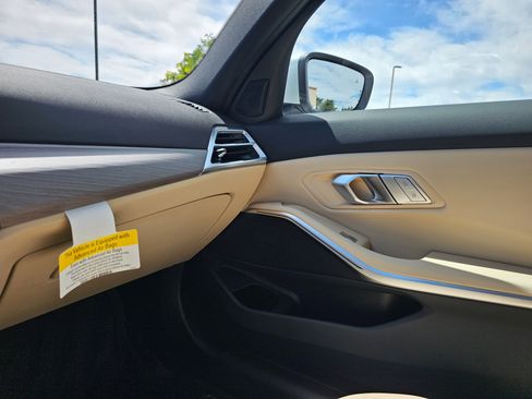 New 2025 BMW 330i xDrive Sedan w/ Premium Package image 25