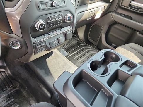 New 2025 GMC Sierra 2500 Pro w/ Convenience Package image 19