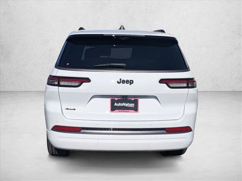 New 2026 Jeep Grand Cherokee L Limited AWD/4WD image 7