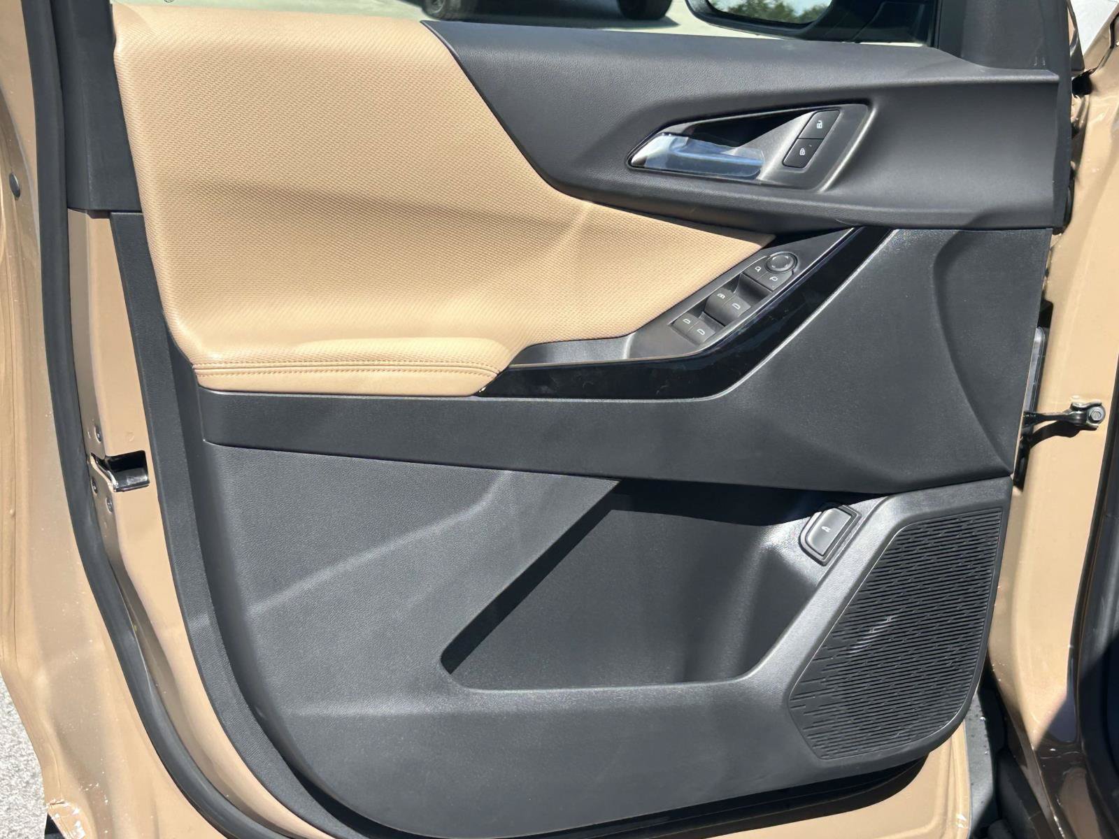 New 2027 Chevrolet Equinox ACTIV w/ Safety and Technology Package AWD/4WD image 18
