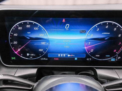 Certified 2025 Mercedes-Benz GLC 300 image 23