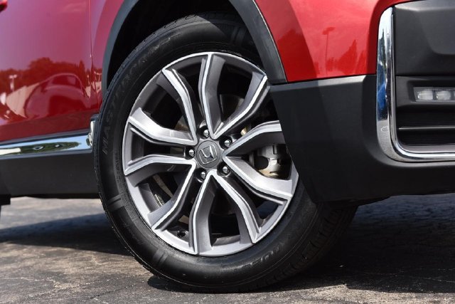 Used 2022 Honda CR-V Touring image 3