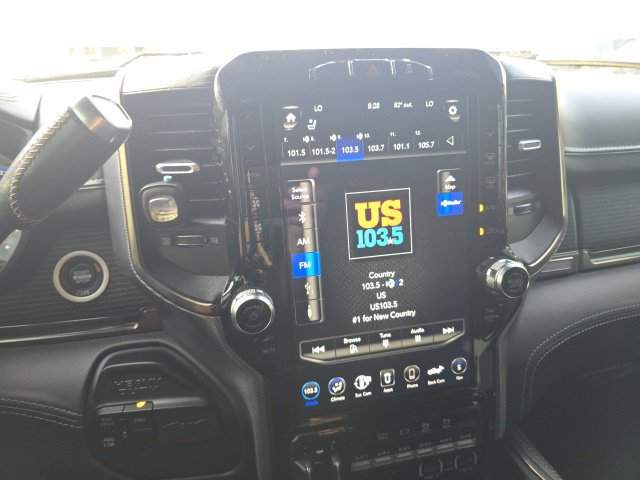Used 2019 RAM 2500 Limited AWD/4WD image 17