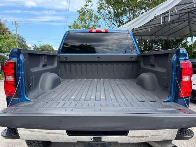 Used 2019 Chevrolet Silverado 2500 LT w/ LT Convenience Package AWD/4WD image 12