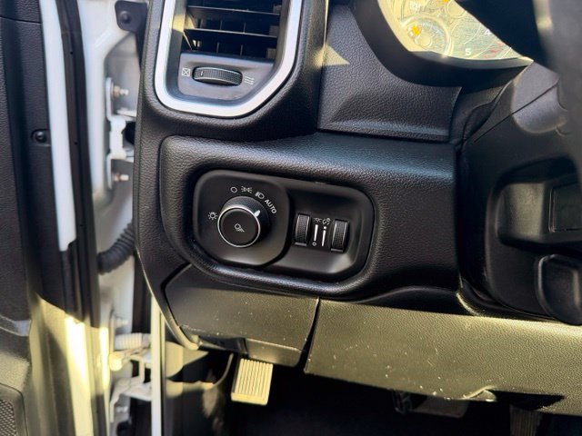Used 2020 RAM 3500 Big Horn AWD/4WD image 26
