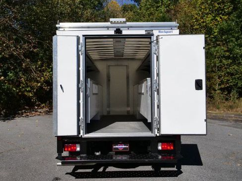 Used 2024 RAM ProMaster 3500 w/ Quick Order Package 22G SLT image 3