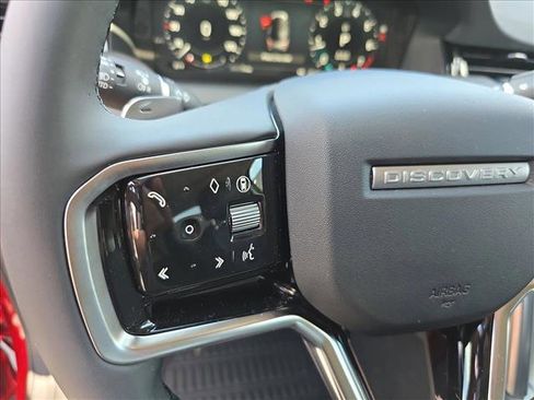 New 2025 Land Rover Discovery Sport S image 17