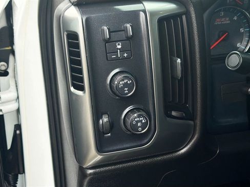 Used 2019 Chevrolet Silverado 1500 LT w/ All Star Edition image 10