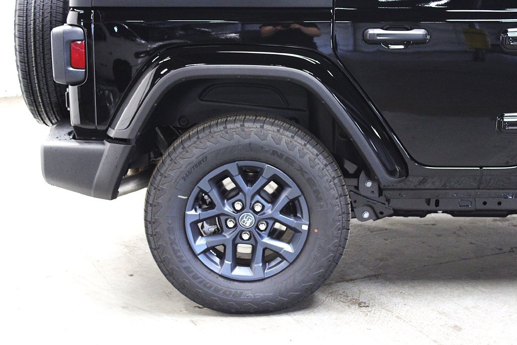 New 2026 Jeep Wrangler Unlimited Sport AWD/4WD image 34