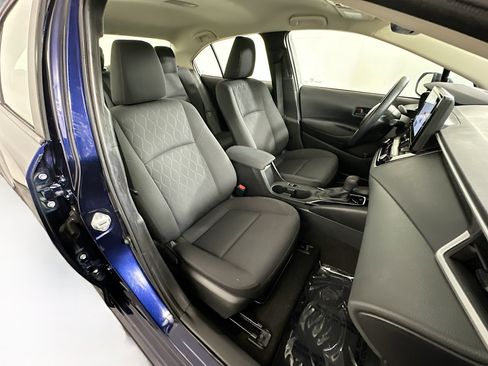 Used 2024 Toyota Corolla LE image 27
