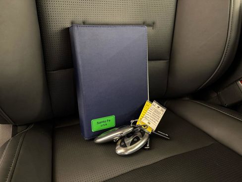 Used 2025 Hyundai Santa Fe Calligraphy image 48