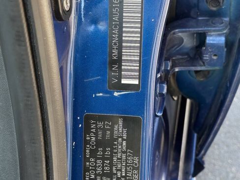 Used 2010 Hyundai Accent GLS FWD image 16