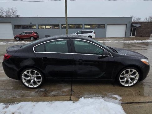 Used 2017 Buick Regal GS w/ Driver Confidence Package #2 image 10