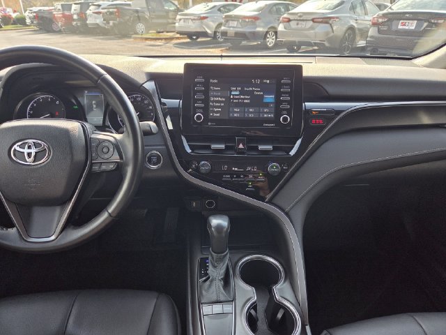 Certified 2022 Toyota Camry SE w/ Convenience Package FWD image 11