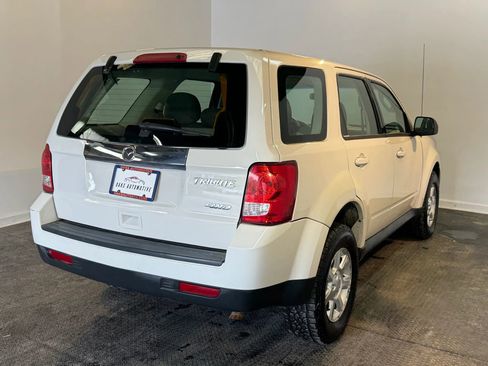 Used 2010 MAZDA Tribute i Sport AWD/4WD image 4